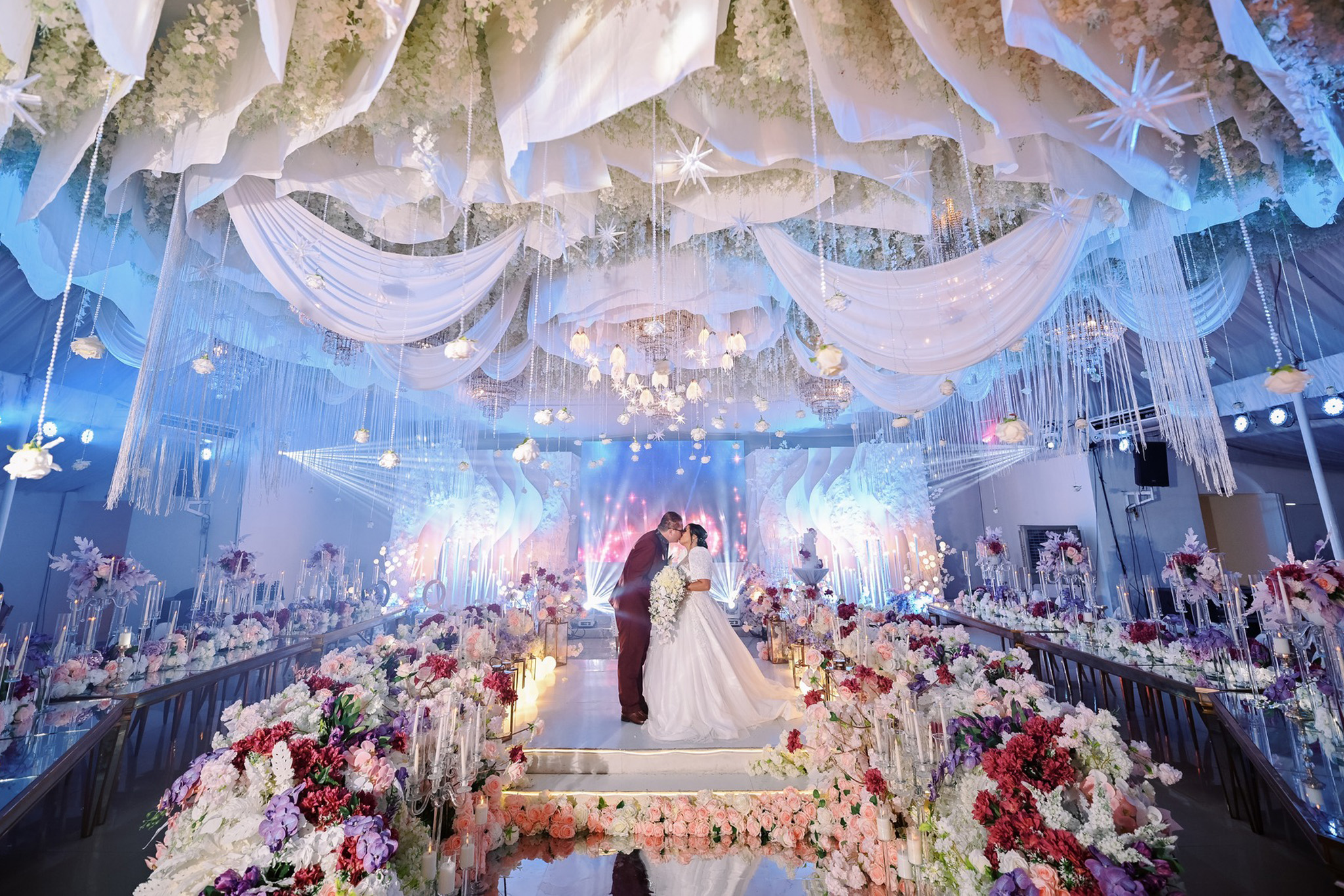 Wedding couple at beach